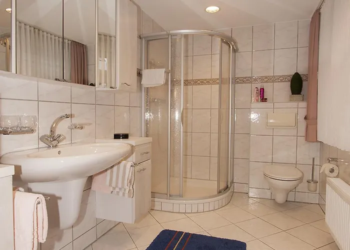 汉佩尔膳食公寓旅馆 招待所 3*